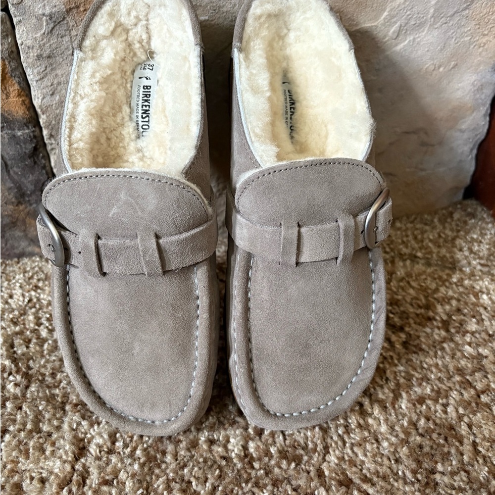 Birkenstock Light Grey Suede Mules with Shearling Lining NWOT